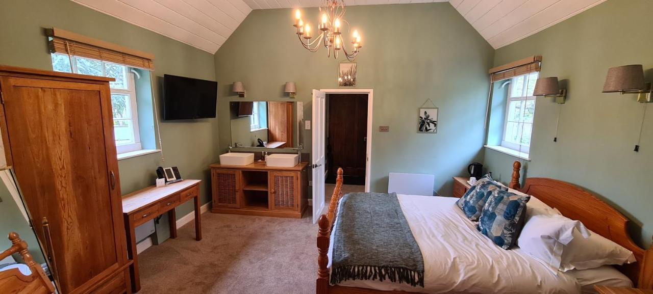 Prested Hall Braintree Esterno foto