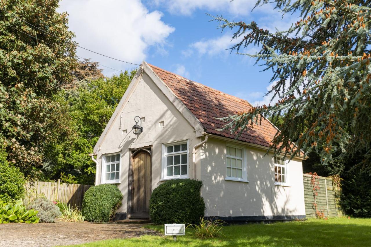 Prested Hall Braintree Esterno foto